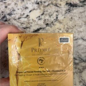Argan Oil Facial Peeling Gel - Gold